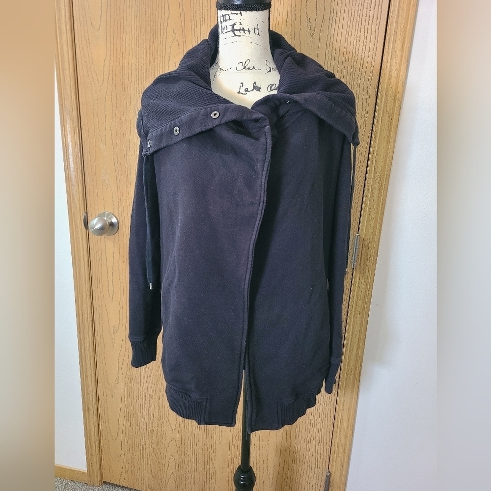 Athleta open front snap cowl neck sweatshirt cape jacket - Picture 2 of 4
